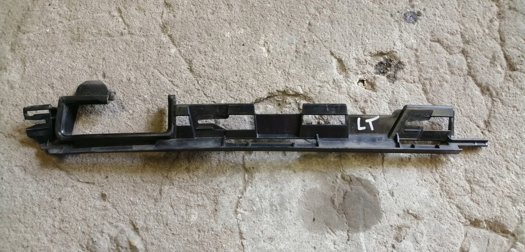 фото №1, Vw passat b7 захист ліва петлі 3c9827407a