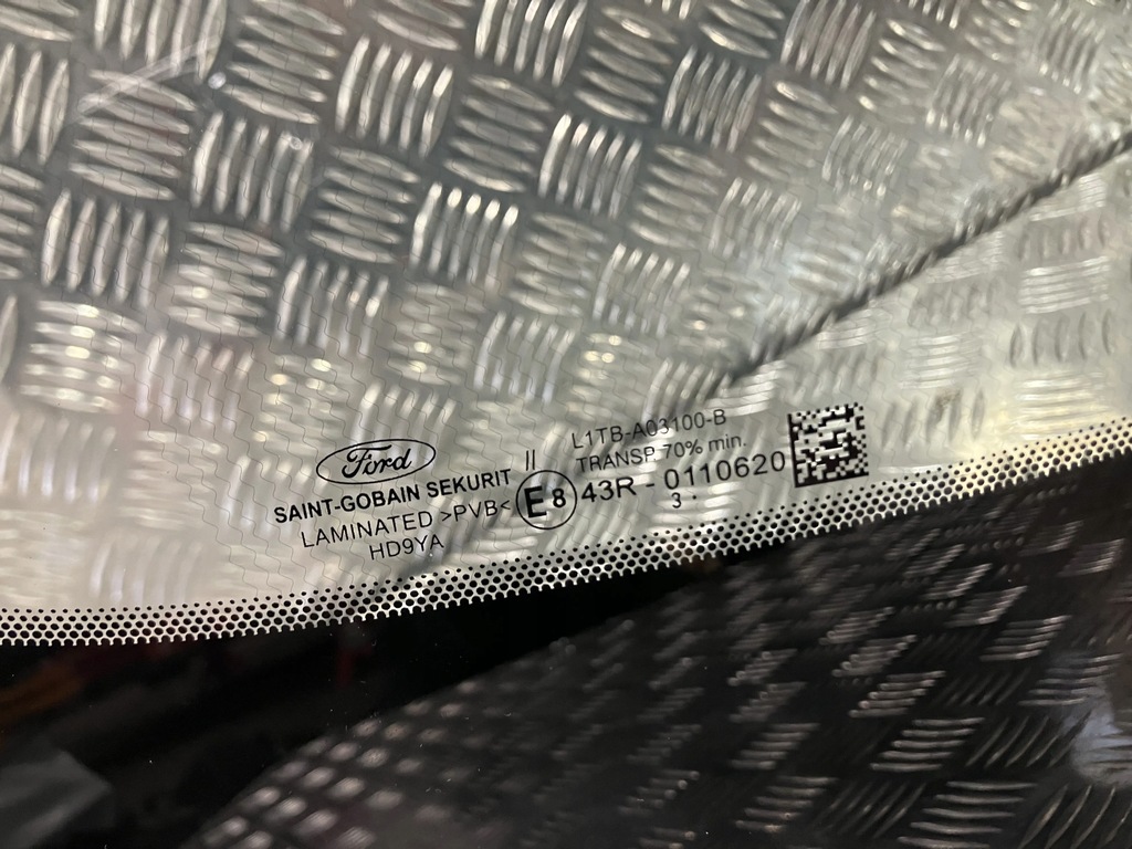 фото №2, Стекло передняя лобовое подогрев камера ford puma mk2 2023 r