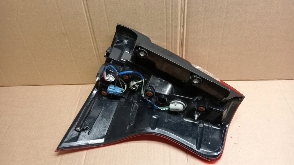 фото №9, Toyota land cruiser fl лампа задня ліва led