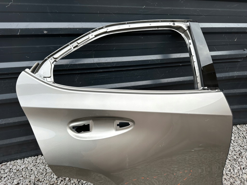 фото №3, Lexus ux hybrid 18r- двері праве задні правий задня