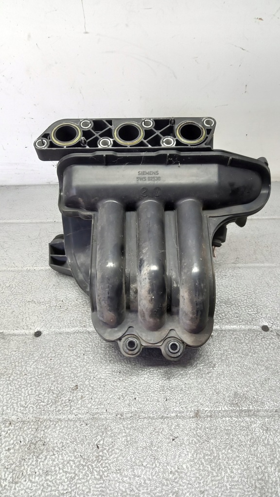 фото №4, Коллектор всасывающий vw polo 1.2b 03r