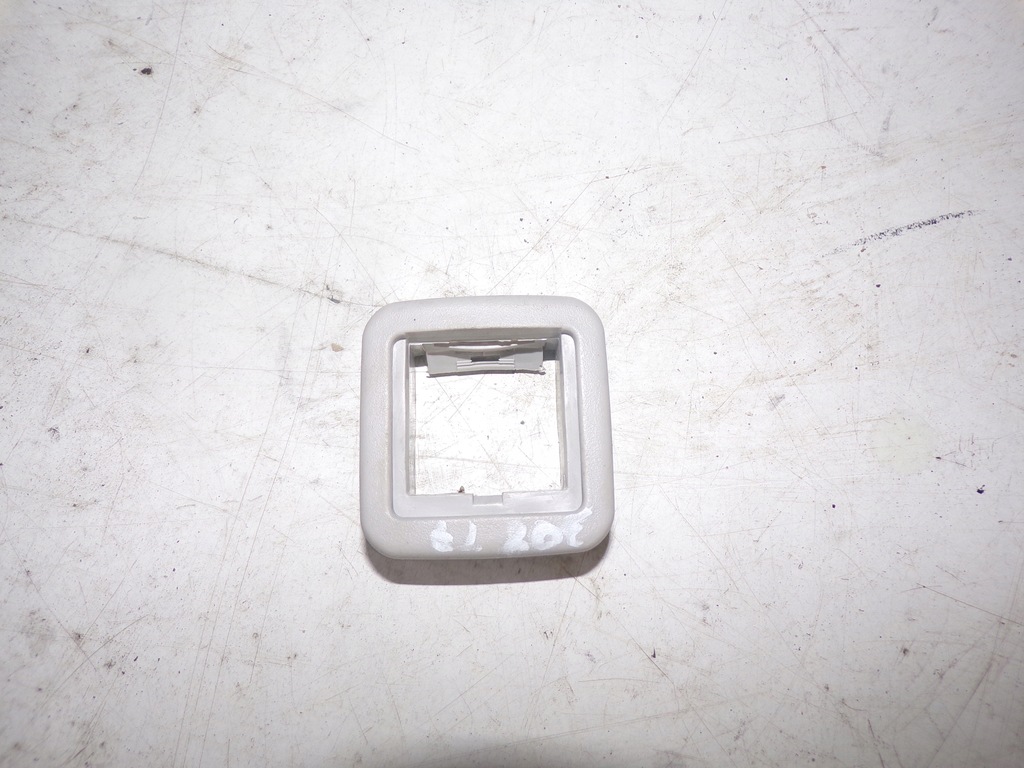 фото №1, Заглушка потолочный peugeot 308 t7