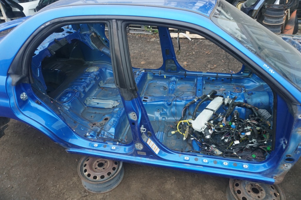 фото №8, Subaru impreza gd sedan pas передній дах pas задній крила поріг кузов