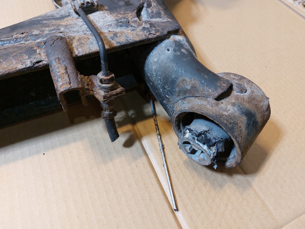 фото №4, Балка підвіска oś vw fox