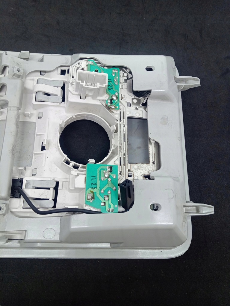 фото №8, Лампа освещение кабины 3c0867489b nr805