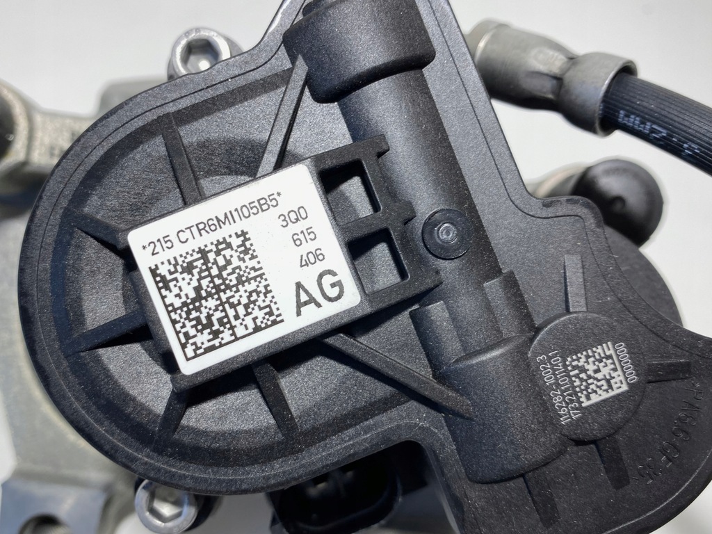 фото №12, Супорт гальмівний vw arteon tiguan 3q0615405 задня