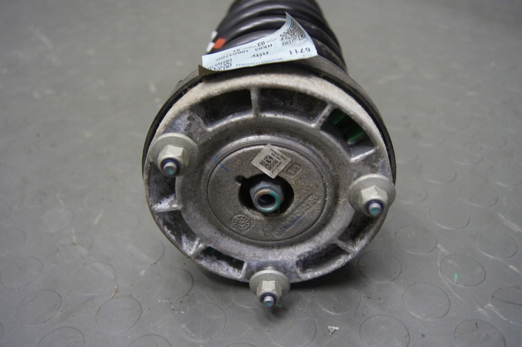 фото №9, F-pace 3.0 d x761 поворотный кулак правая передняя амортизационная стойка правый передний 4x4 aut