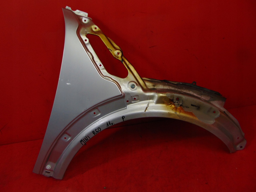 фото №2, Mini countryman r60 крила правий перед b12