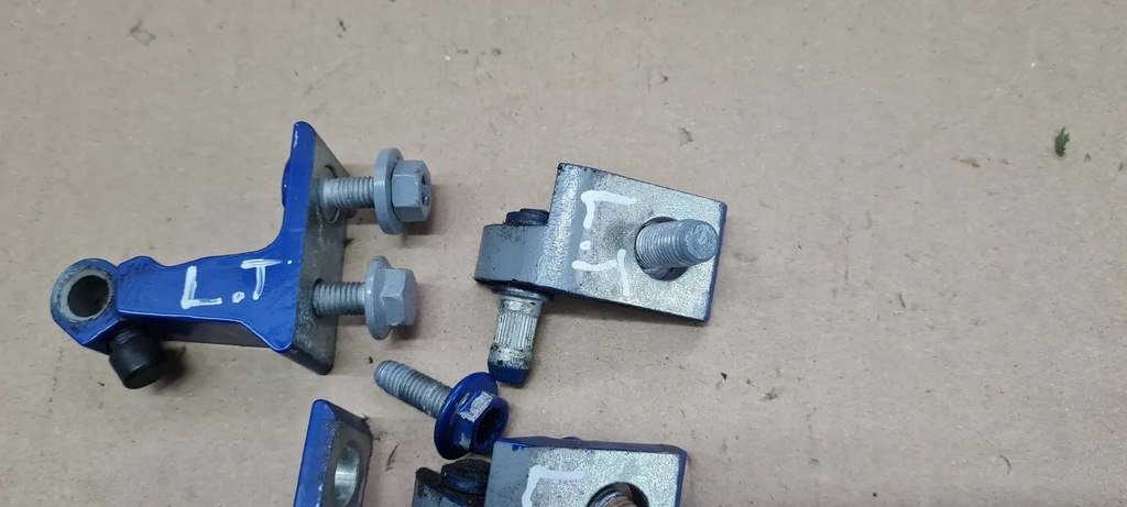 фото №10, S3 8y a3 петля петли дверь левый левая задняя задние sedan комплект lz5m