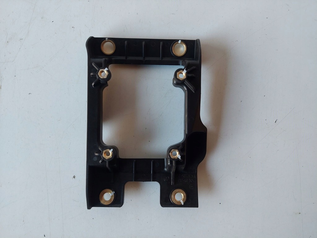 фото №1, Vw passat b8 кронштейн кронштейн радара nowe оригінальний номер