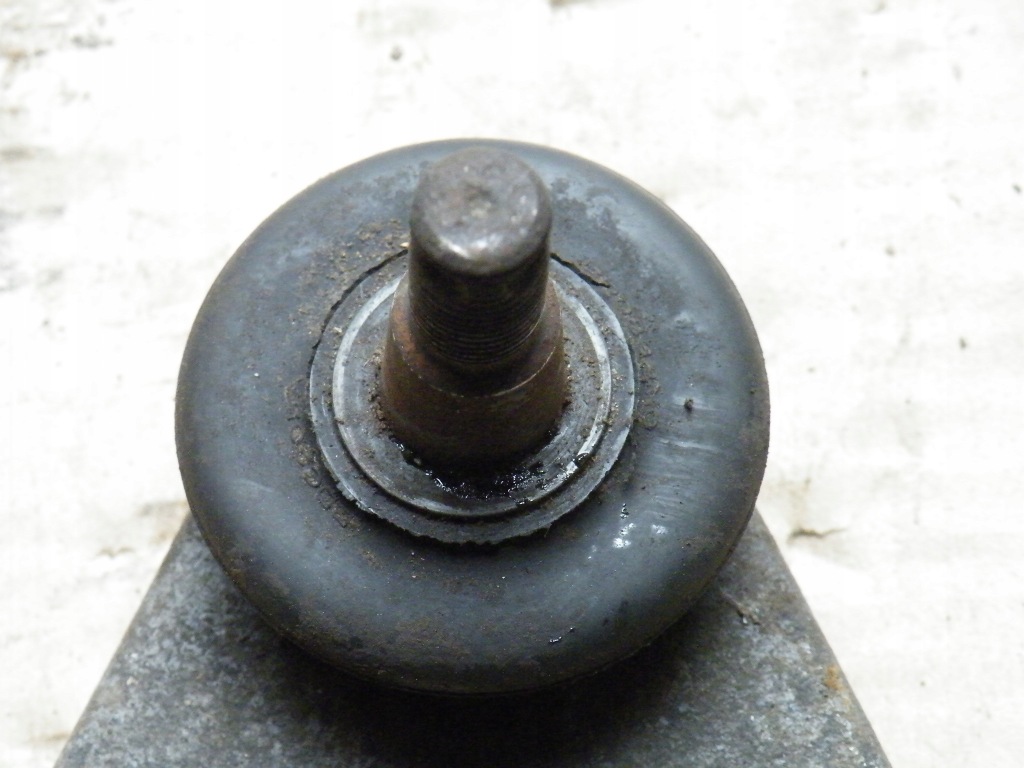 фото №4, Mazda rx8 rx-8 1.3 рычаг правый перед передний верхний