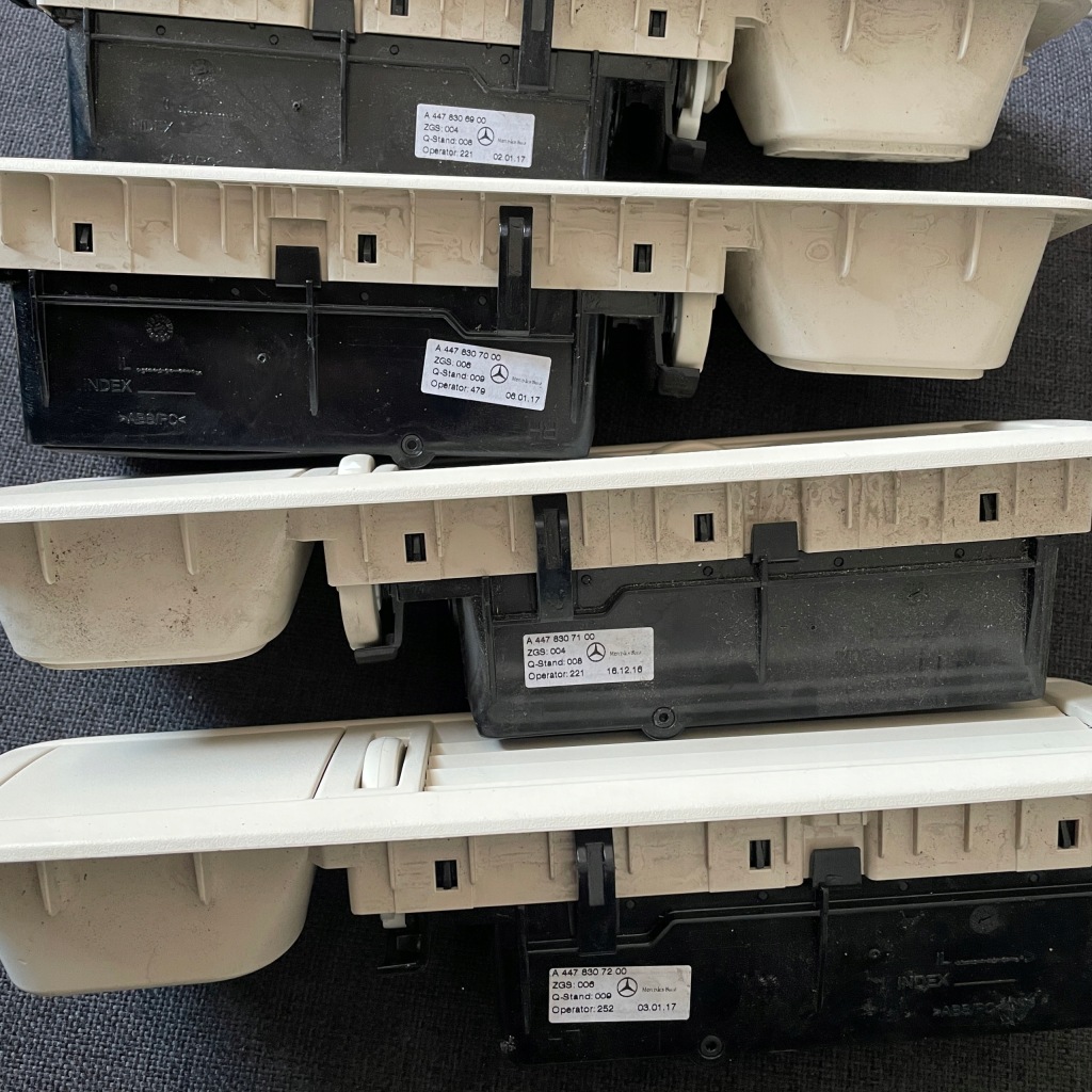 Mercedes w447 v klasa ручки повітроводи ґрати лампа обшивки стелі світлий Доставка