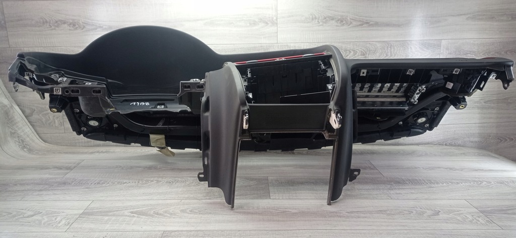 фото №1, A4 b8 приборная панель приборная консоль europa