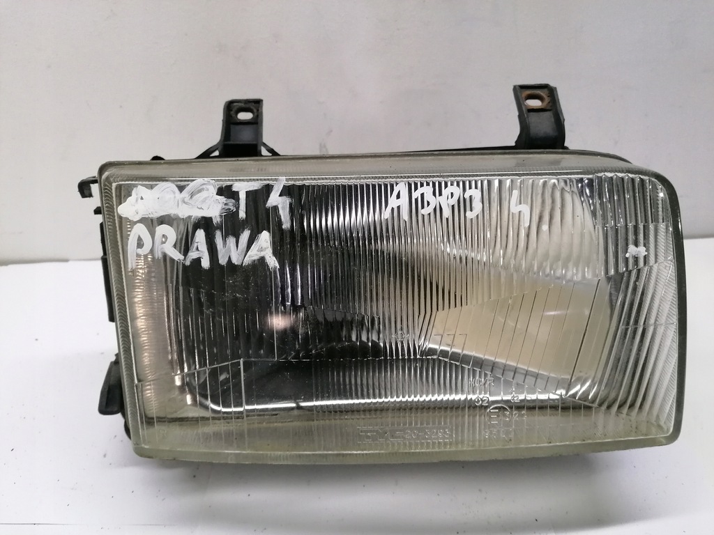 фото №1, Tyc 20-3293 фара правая t4