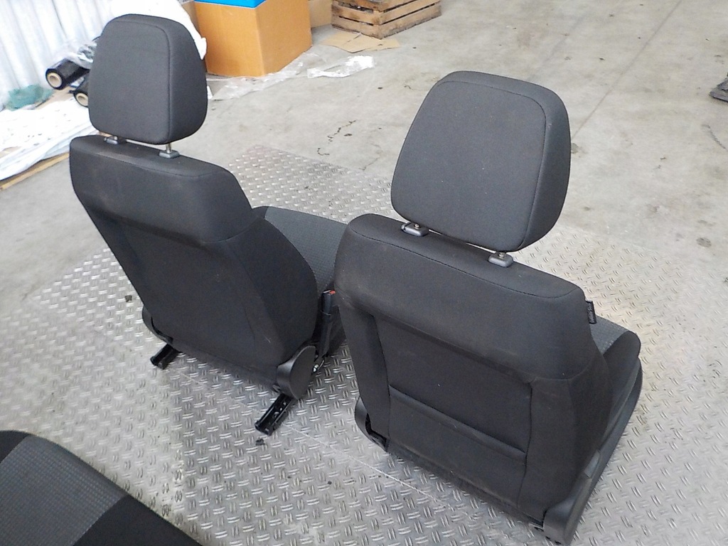 фото №8, Suzuki sx4 s-cross 22- сиденья заднее сиденье комплект