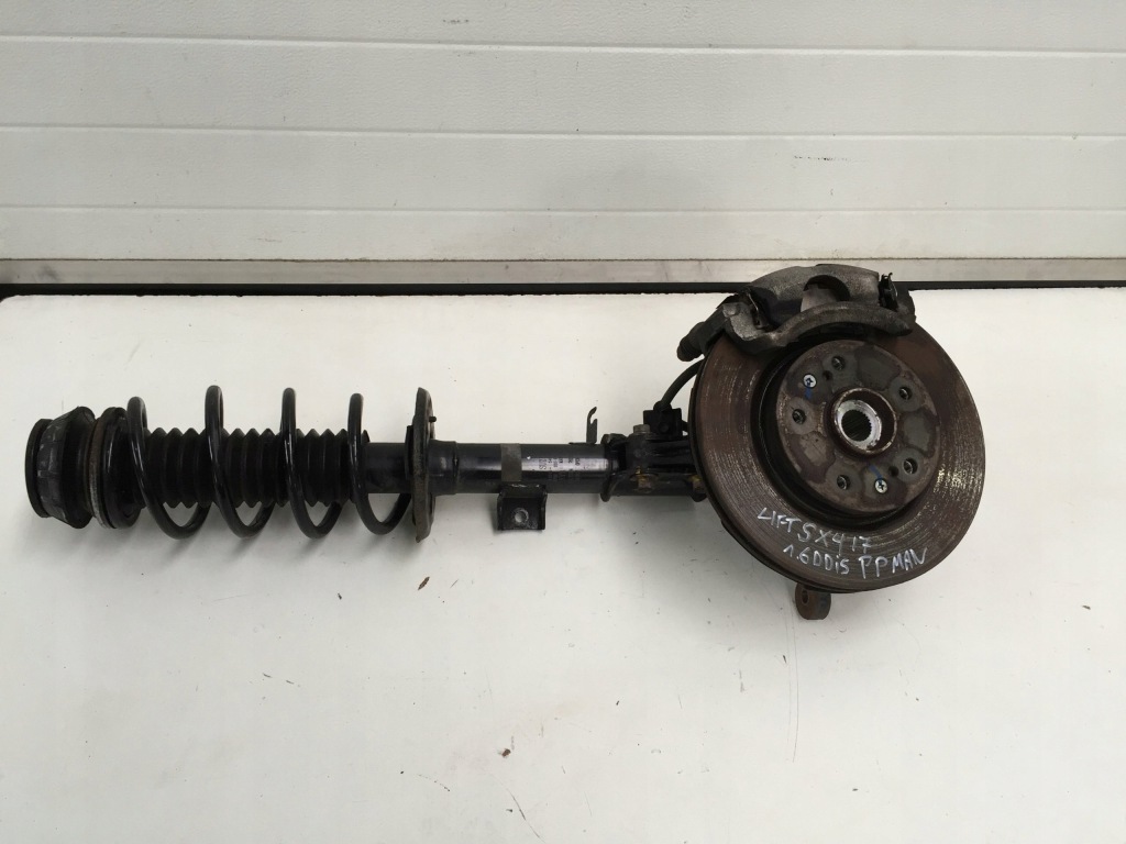 фото №1, Sx4 s-cross 18 lift 1.6 ddis амортизационная стойка амортизатор