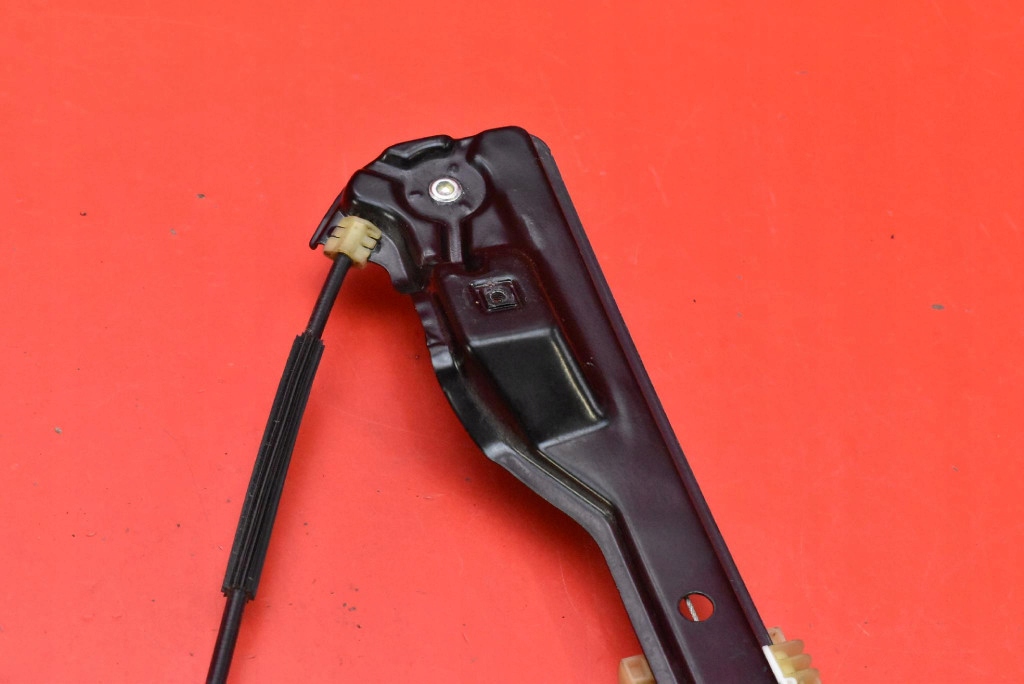 Підйомник скло лівий перед eu 13260137 opel zafira c 12-16 Оригінал