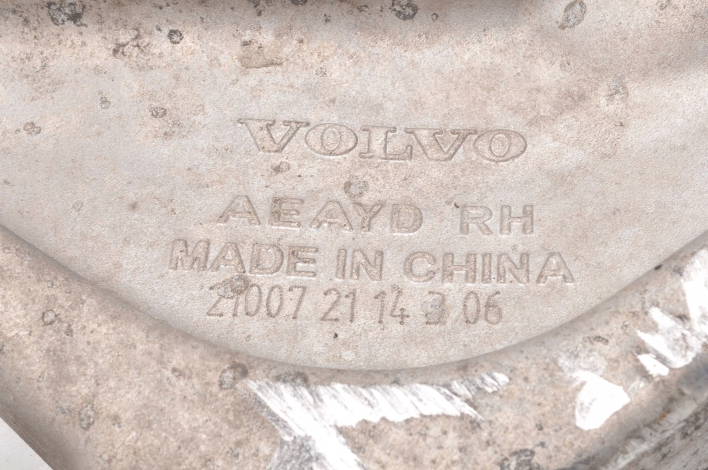 фото №8, Volvo xc60 ii рычаг правый перед передний 32246810