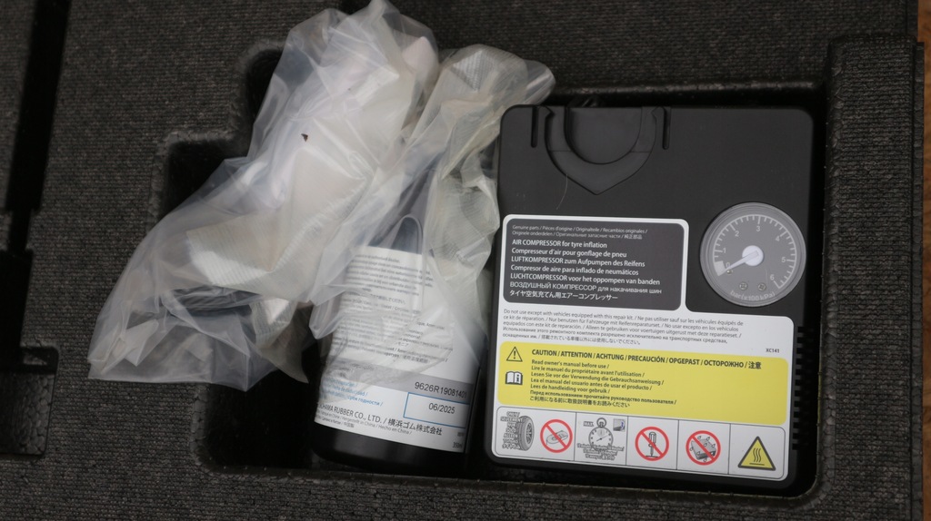 фото №13, Mazda 3 обшивка пінополістирол rok 2019