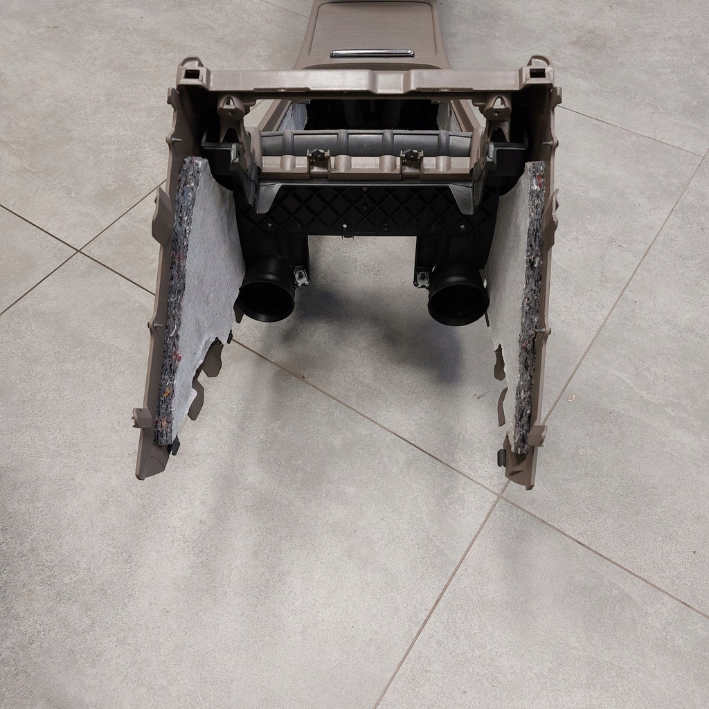 фото №15, Volkswagen passat b6 туннель средний подлокотник 3c0864207m