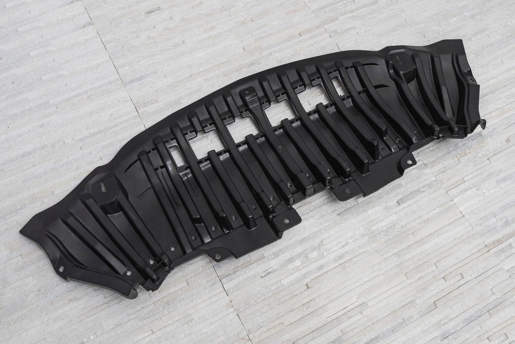 фото №9, Mercedes c-class w205 14-21 4matic захист бампера a2055200700 + болти