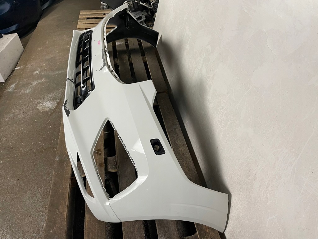 фото №3, Бампер перед передний volvo xc60 ii 2 17- r-design