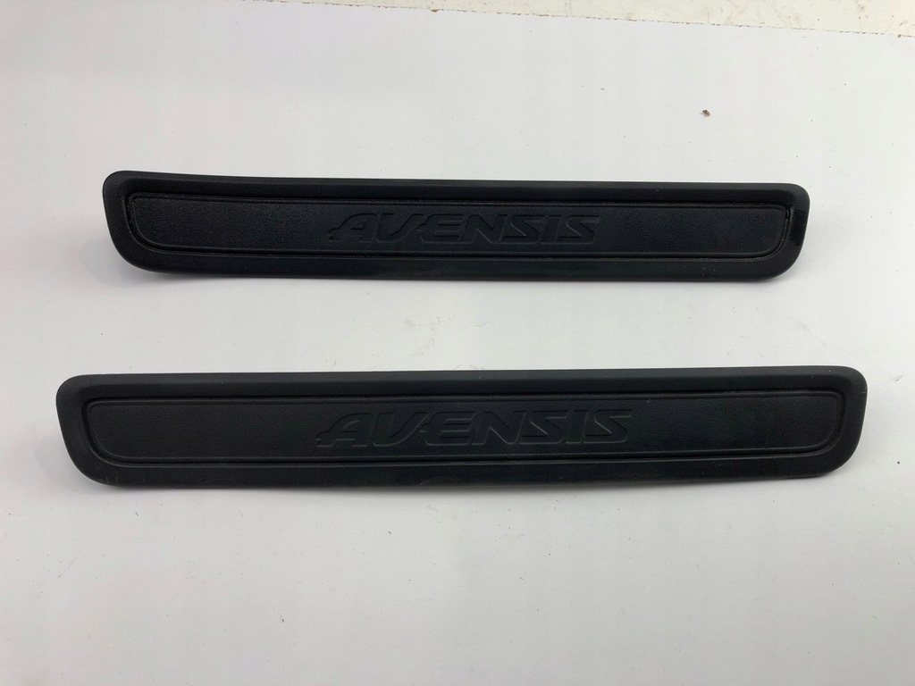 фото №1, Toyota avensis t27 молдинг порог p.t. 67915-05040