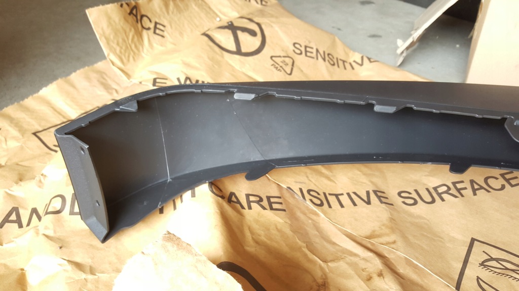 фото №11, Nowa оригинальная накладка спойлер бампера передний skoda enyaq 5la807061