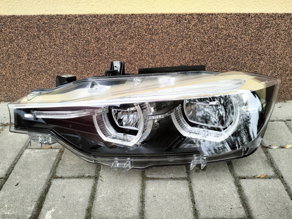 фото №1, Лампа лампы левая bmw 3 f30 f31 full led black