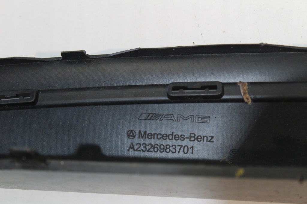 Молдинг накладка на поріг молдинг поріг mercedes sl 232 w232 amg cała Недорого