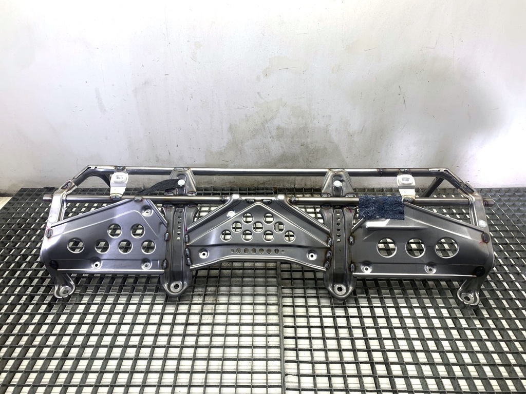 фото №1, Каркас кронштейн сиденье lexus lbx