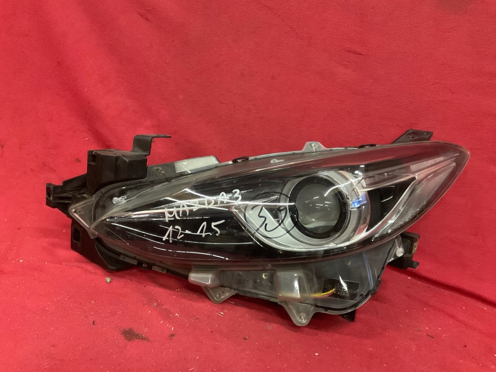 Купити Фара перед ліва mazda 3 k2442 оригінал