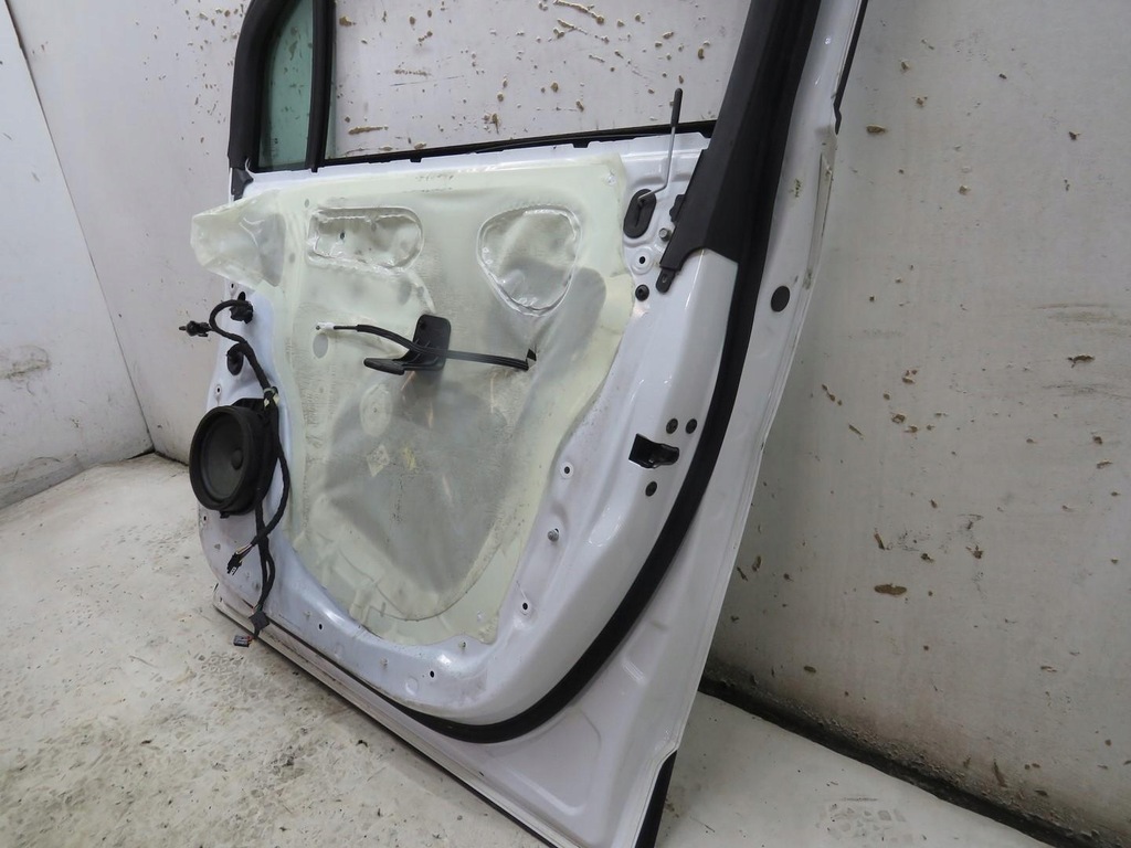 фото №8, Дверь правое передние перед gaz z40r mokka