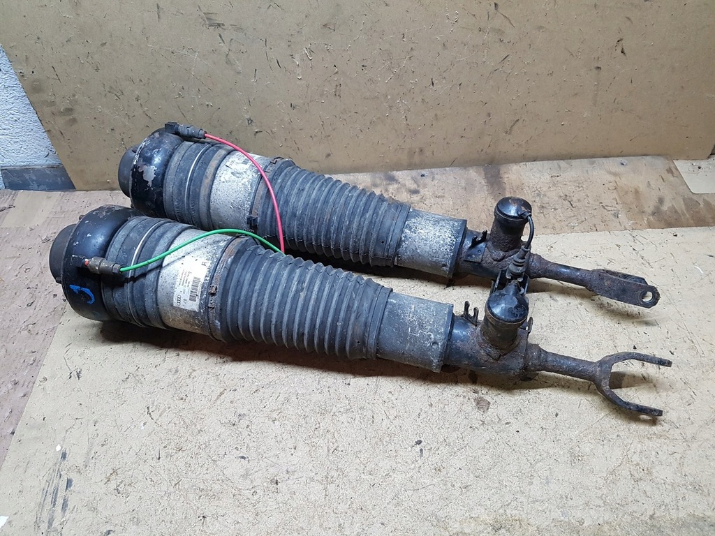 фото №1, Амортизаторы перед комплект audi a6 c6 lift allroad