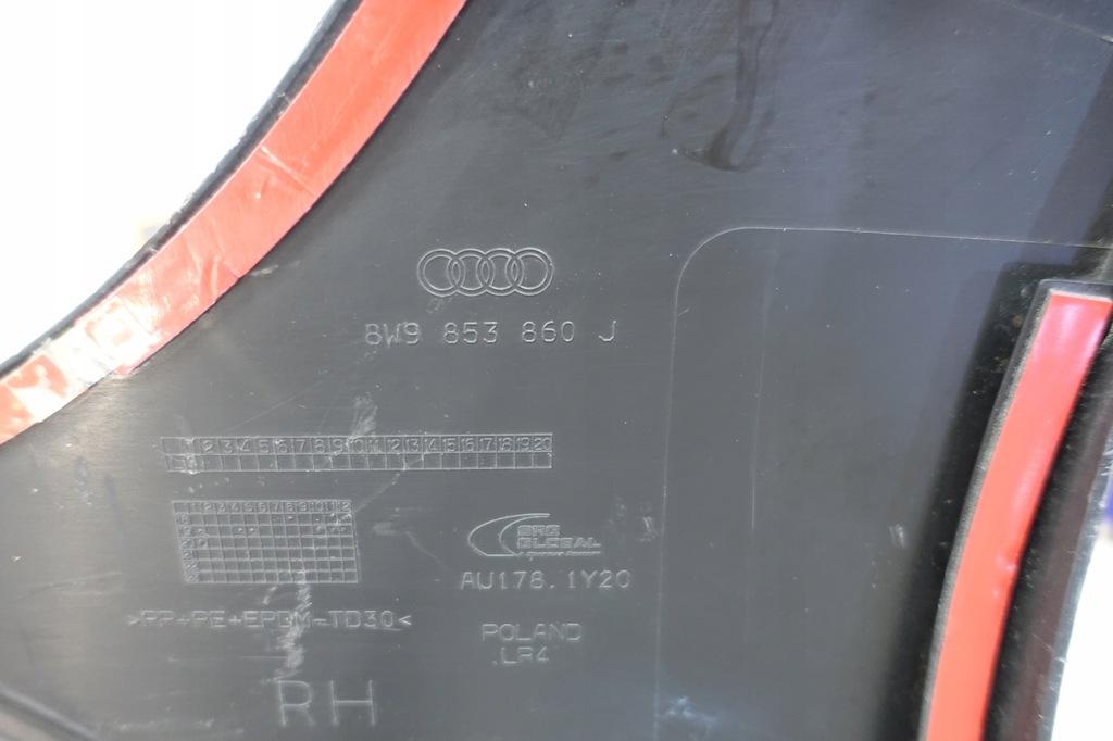 фото №8, Молдинг порог правая audi a4 b9 lift kombi allroad