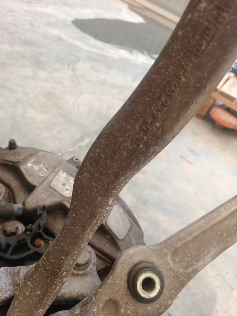 Mercedes s-klasa w222 13-18 поворотний кулак важіль правий перед Зі Шроту