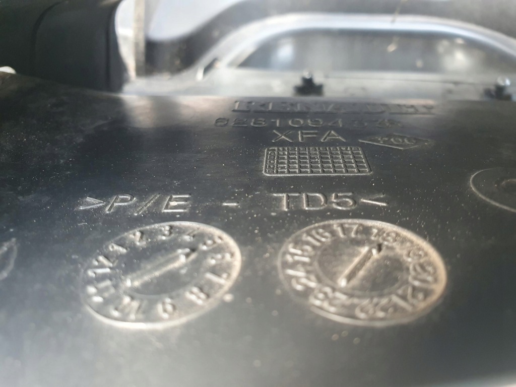 Руль воздуха впуск воздухозаборник накладка renault scenic iv 628109433r Недорого