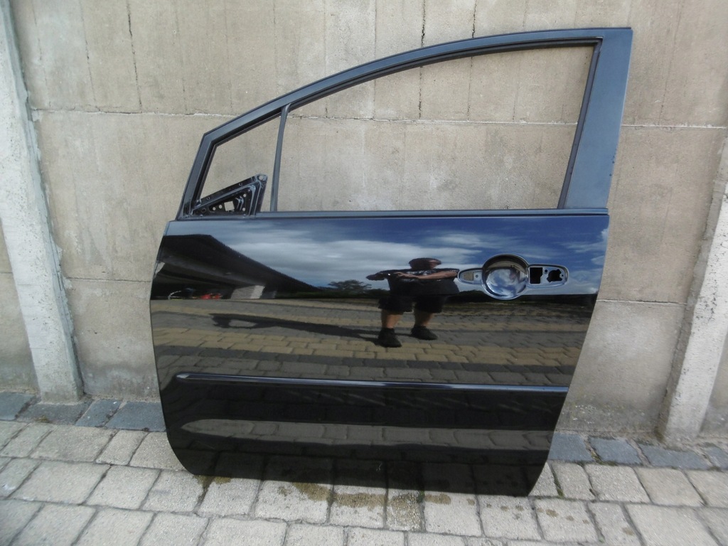 фото №1, Mazda 5 2005/2010r - дверь передние левая