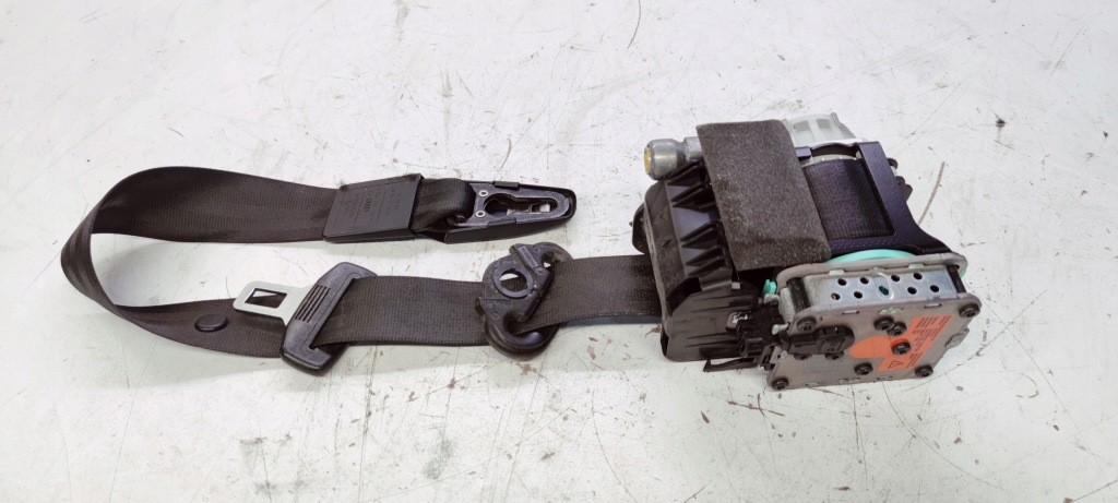 фото №1, Pas безпеки лівий audi a4 b8 lift 8k1857705ak