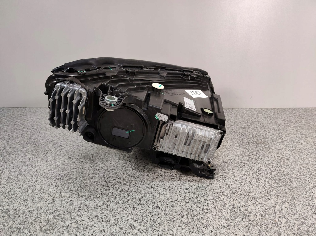 фото №10, Mercedes eqs suv 296 x296 лампа левая передняя digital light комплектная