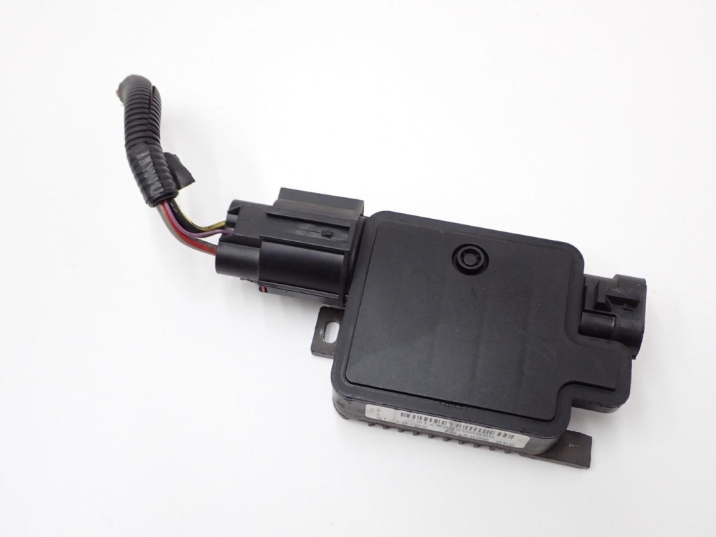 фото №1, Модуль блок керування вентиляторів 940009301 volvo v40 ii 15r