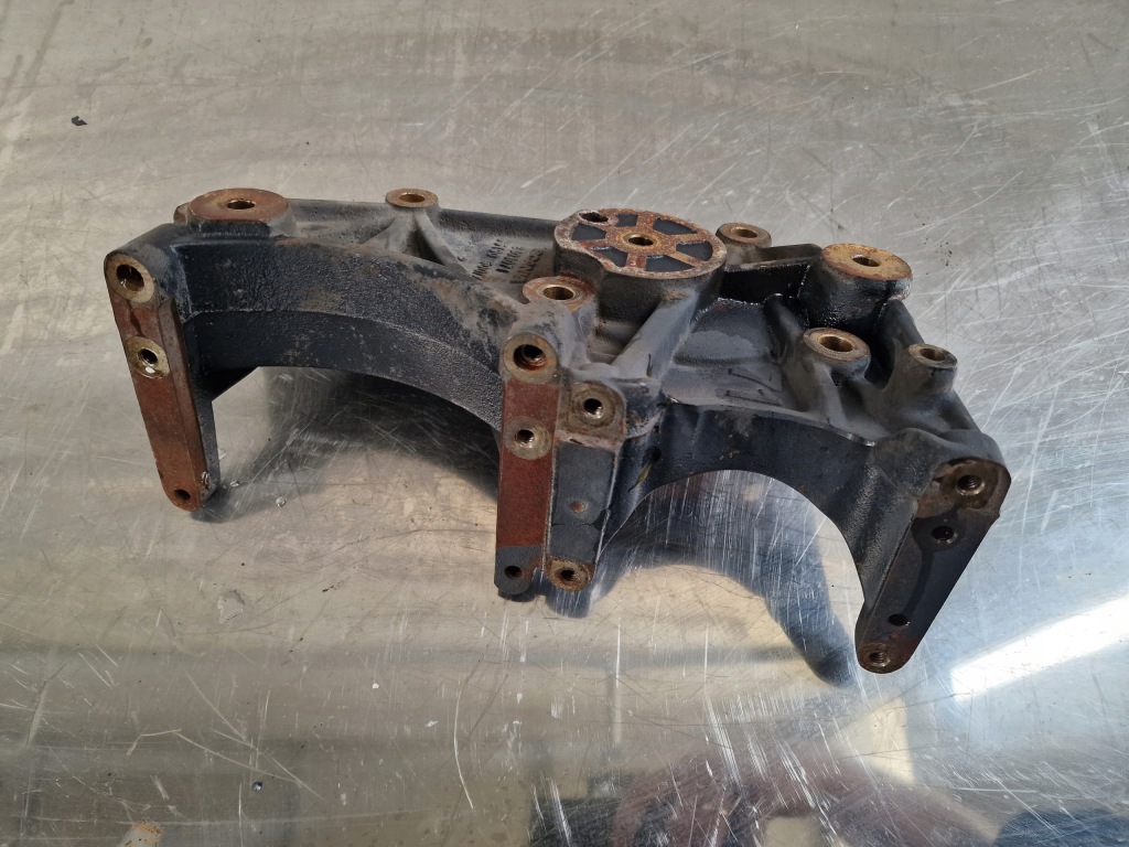 фото №1, Основа кронштейн компресор генератора scania r euro 6 2403071