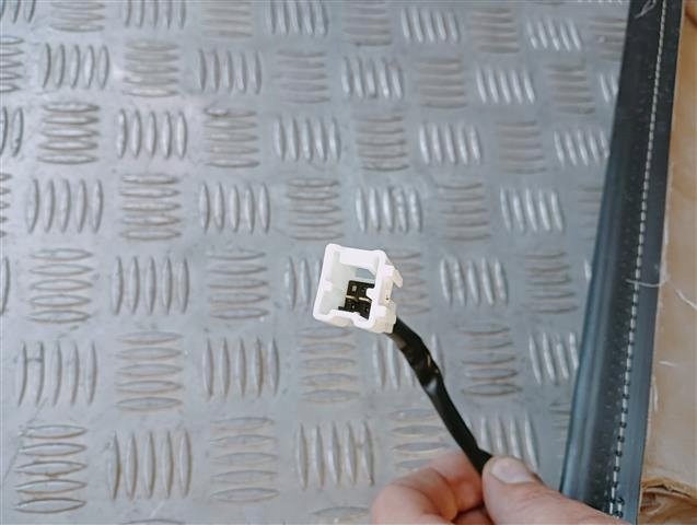 фото №5, Спинка сидіння ліва перед nissan micra k13