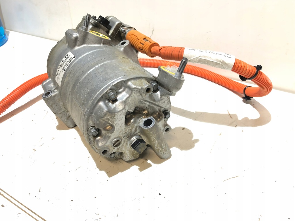 фото №6, Volvo v60 ii 2.0 t8 гибрид компрессор компрессор кондиционера 32260523