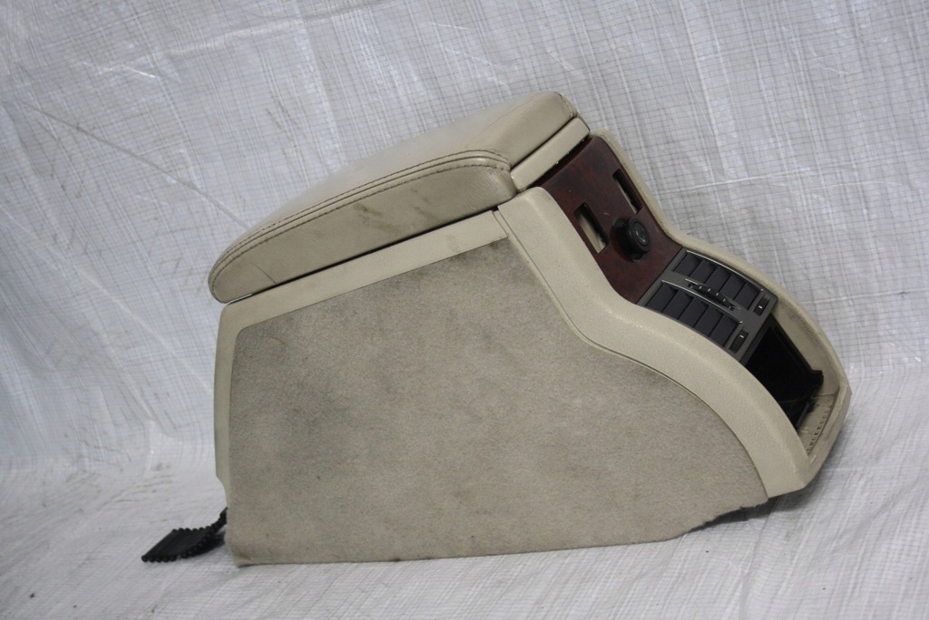 фото №6, Подлокотник skoda superb бежевый kompletny