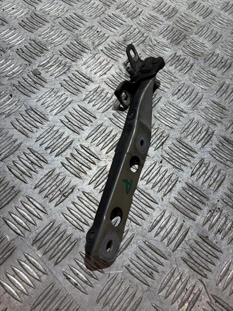 фото №1, Петля капот правый c4 grand picasso ii 13-