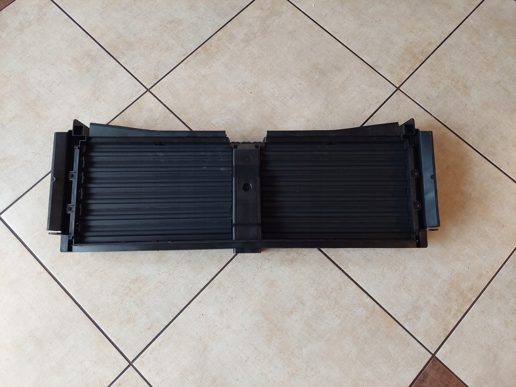 фото №1, Жалюзи - воздуховод воздуха - renault trafic iii - opel vivaro ii - 2015