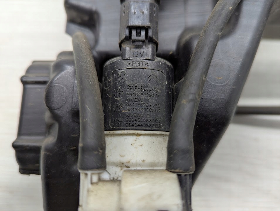 фото №6, Бачок омивача citroen c4 picasso ii 9676088180