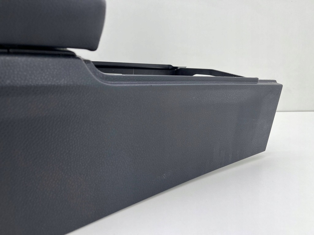 фото №9, Mercedes r172 slk туннель средний подлокотник a1726800250