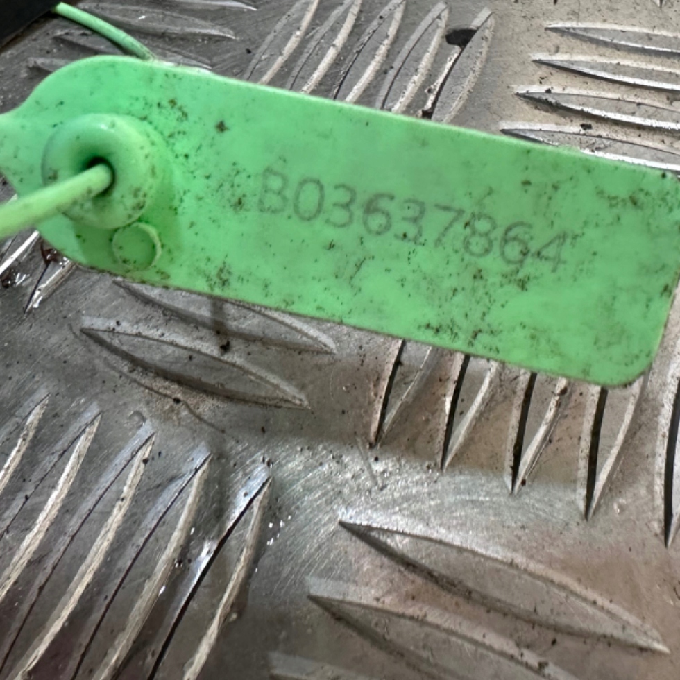 фото №14, Подкрылок передние перед сторона левая jaguar f-pace hk8315k574a